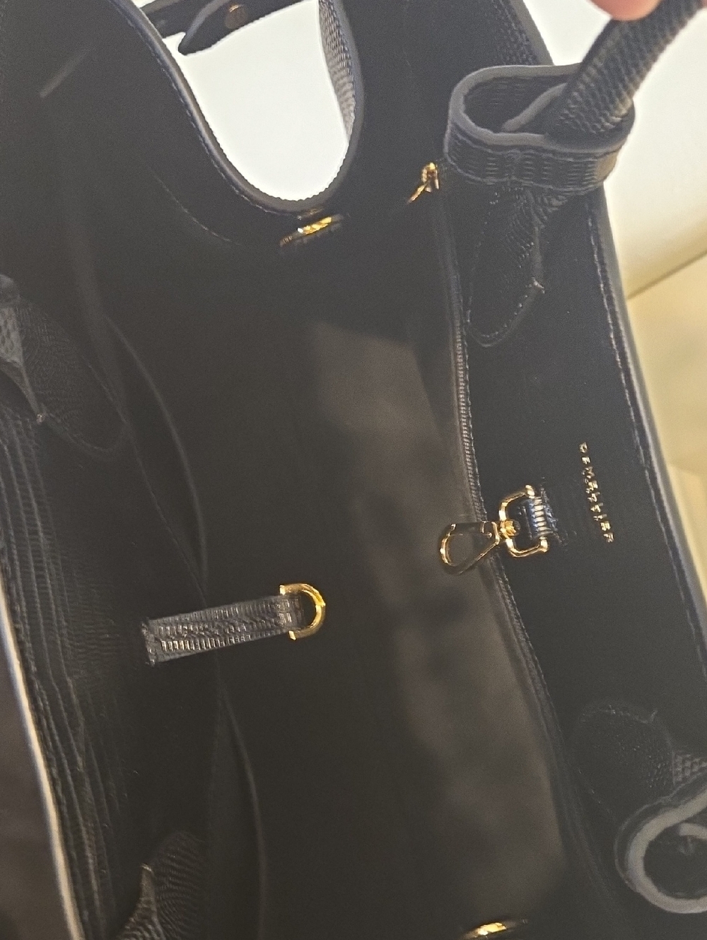 DeMellier "The Hudson" Black Lizard Effect Leather with Gold Hardware NWT - Picture 5 of 9